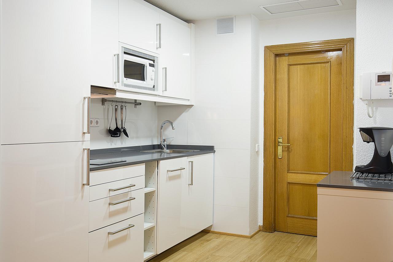Apartamentos San Lorenzo 26 Madrid Ngoại thất bức ảnh