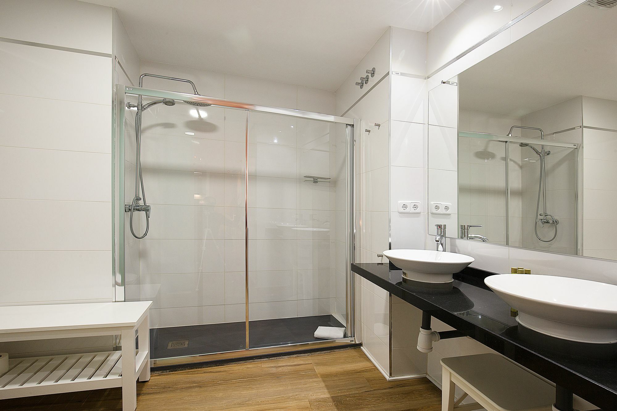 Apartamentos San Lorenzo 26 Madrid Ngoại thất bức ảnh