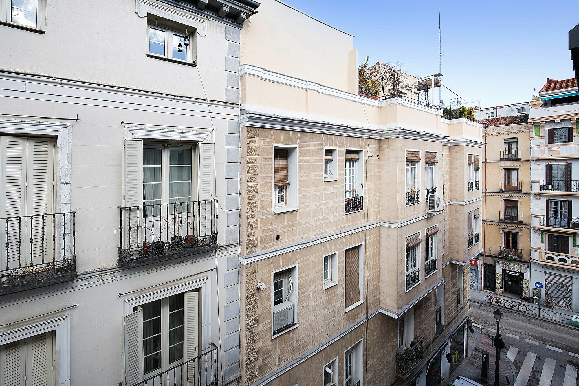 Apartamentos San Lorenzo 26 Madrid Ngoại thất bức ảnh