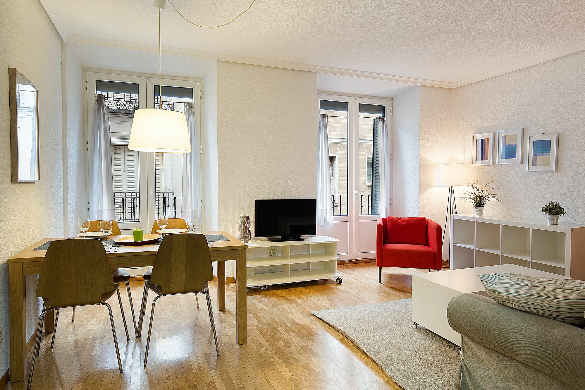 Apartamentos San Lorenzo 26 Madrid Ngoại thất bức ảnh